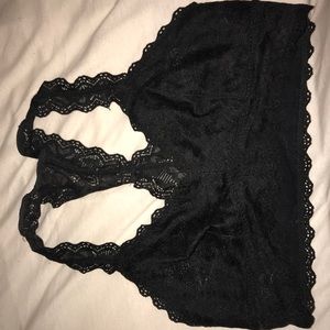 2 pack!! Black and grey lace bralettes